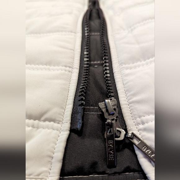 Bylyse black/white puffy vest XL - Picture 5 of 7